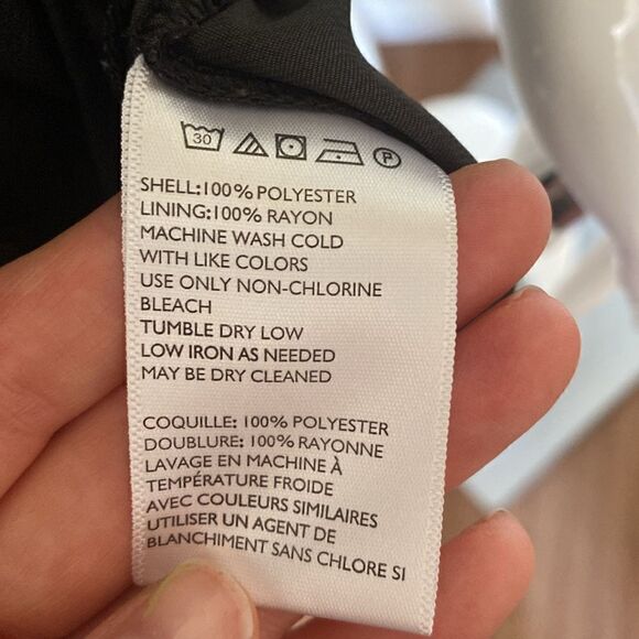 Urban Outfitters Black Satin Demy Long-Sleeve Romper Size Medium - Picture 9 of 15